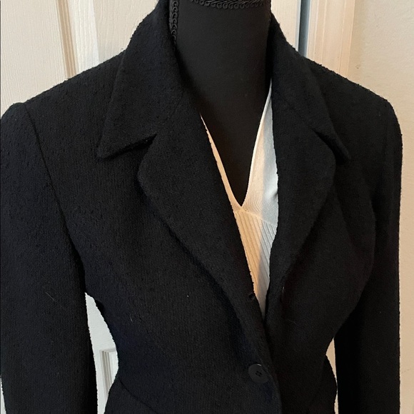 Ann Taylor Classic Black Blazer size SP - Picture 3 of 11